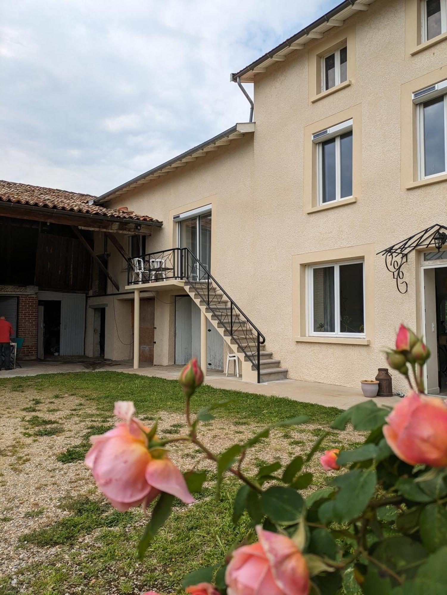 Comme A La Maison Clonas-sur-Vareze Ngoại thất bức ảnh